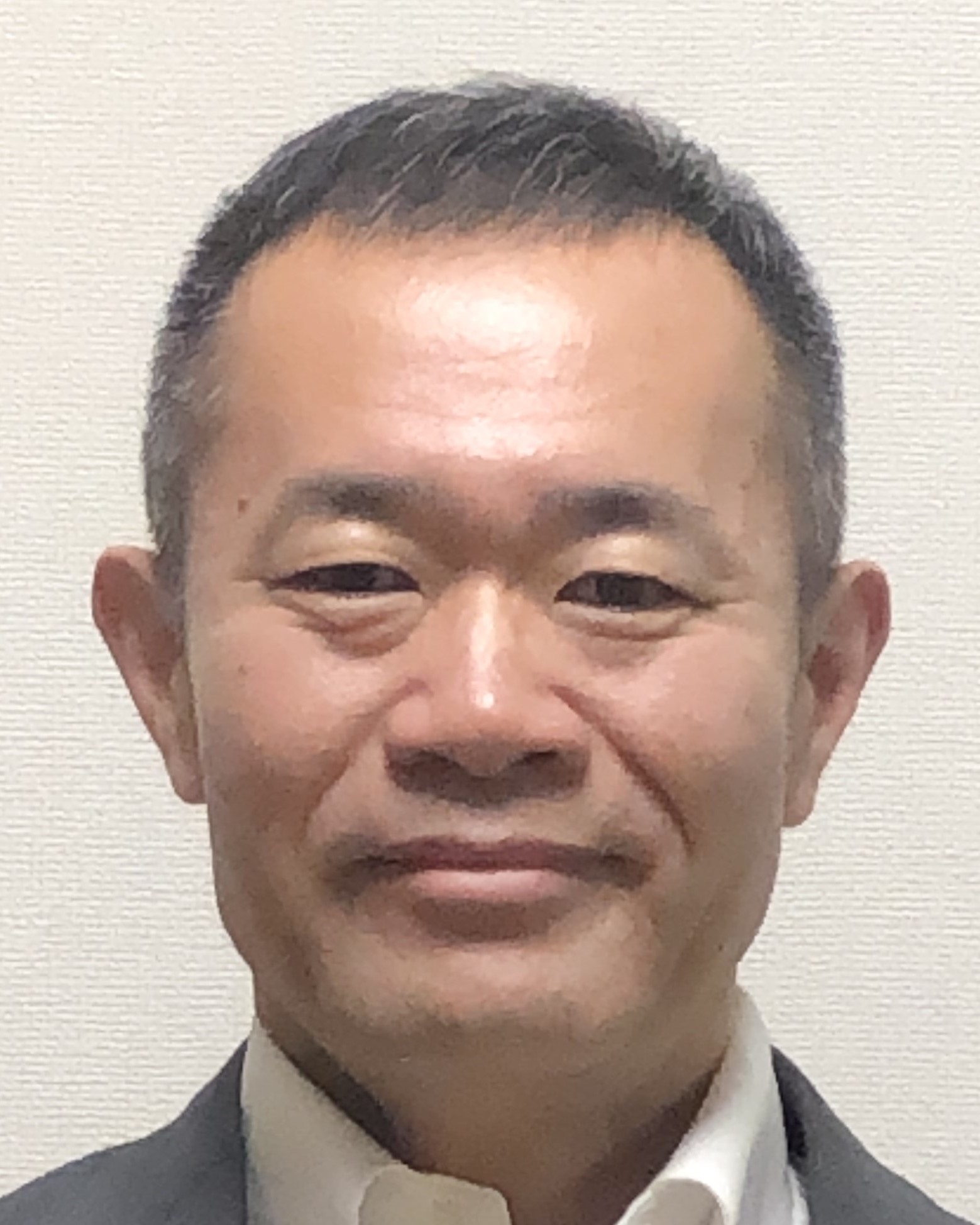 小野里 佳一 氏