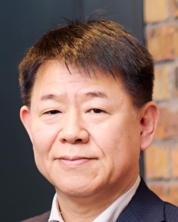 景山 均氏