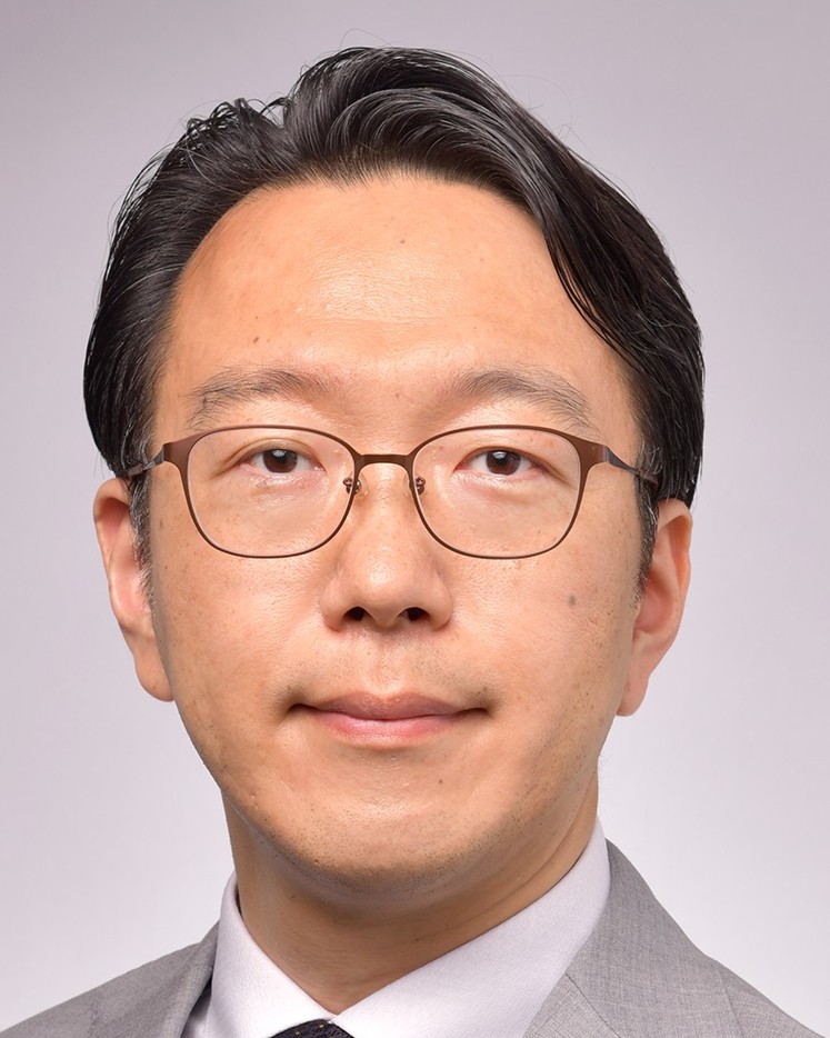 片山 泰輔 氏