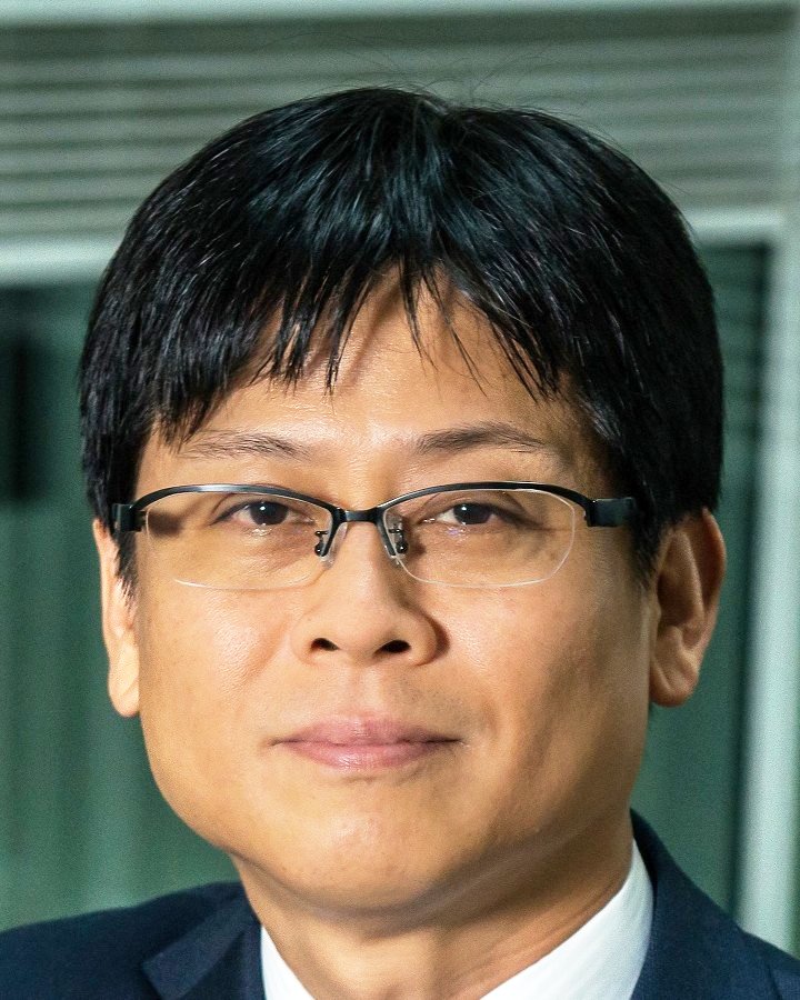 甲斐 大典 氏